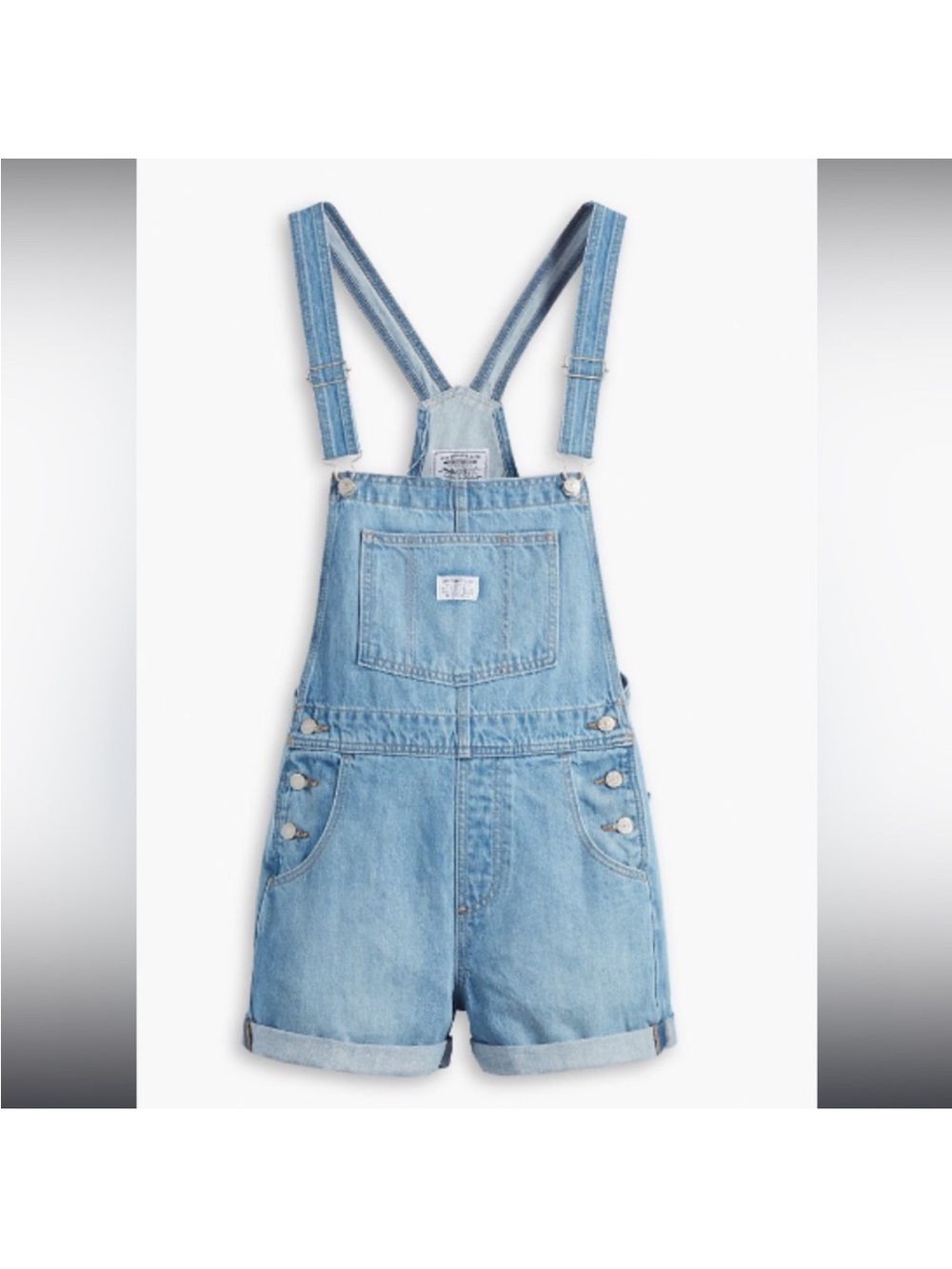 Levi’s Light Wash Denim Short Overalls NWT